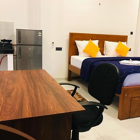 Blue Whales Hotel هيكادوفا المظهر الخارجي الصورة