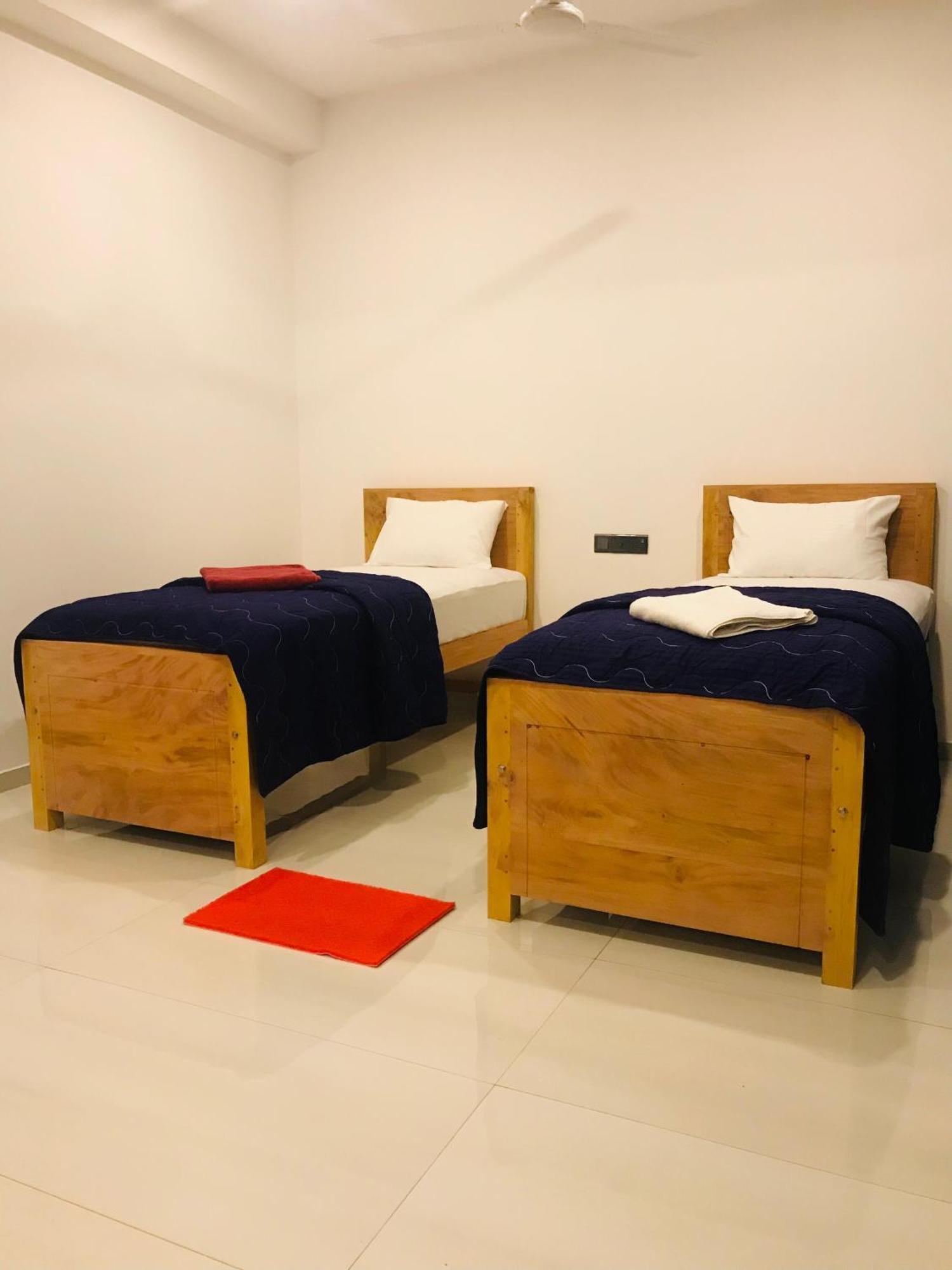 Blue Whales Hotel هيكادوفا المظهر الخارجي الصورة