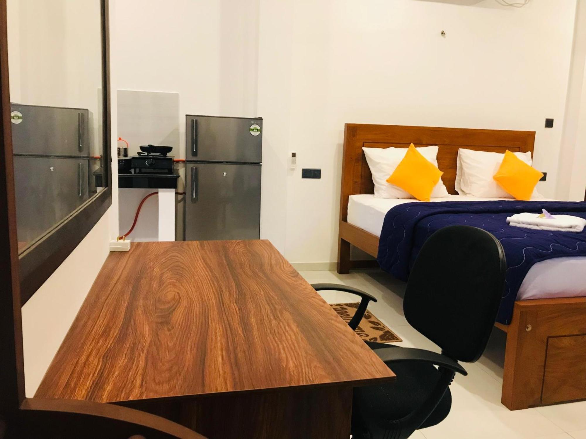 Blue Whales Hotel هيكادوفا المظهر الخارجي الصورة