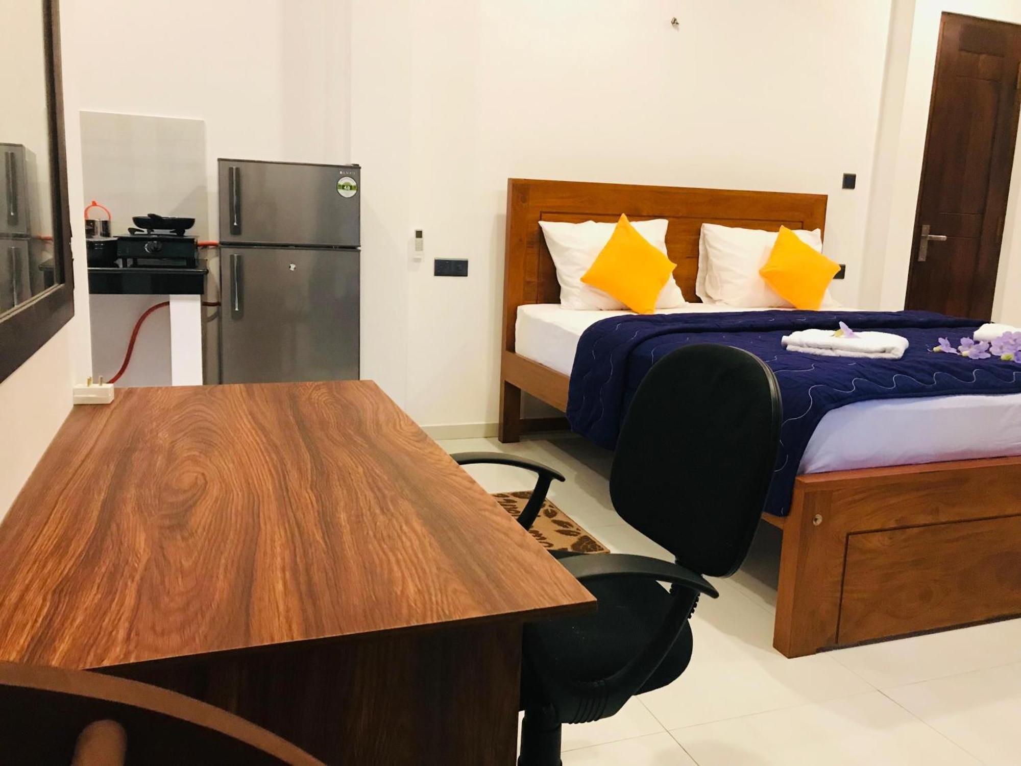 Blue Whales Hotel هيكادوفا المظهر الخارجي الصورة